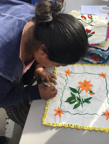 Artisans Beyond Borders (LE)