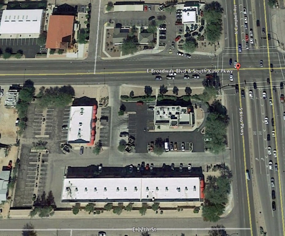 Broadway and Campbell Avenue