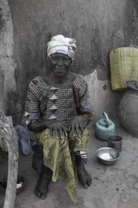 Beauty and hardships of women around the world seen in Tucson exhibit