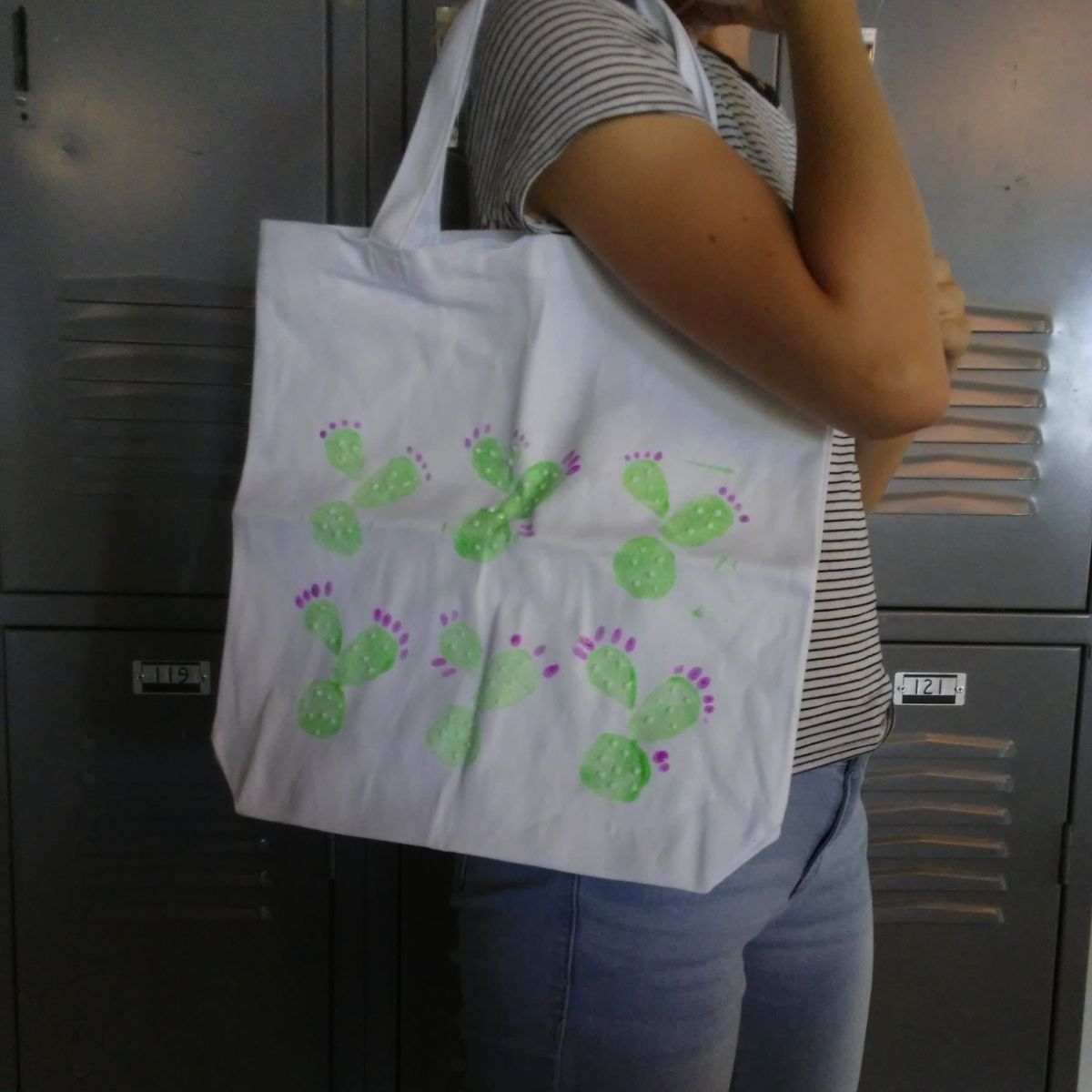 The Craft Revolt: Hand Stamped Tote Bags