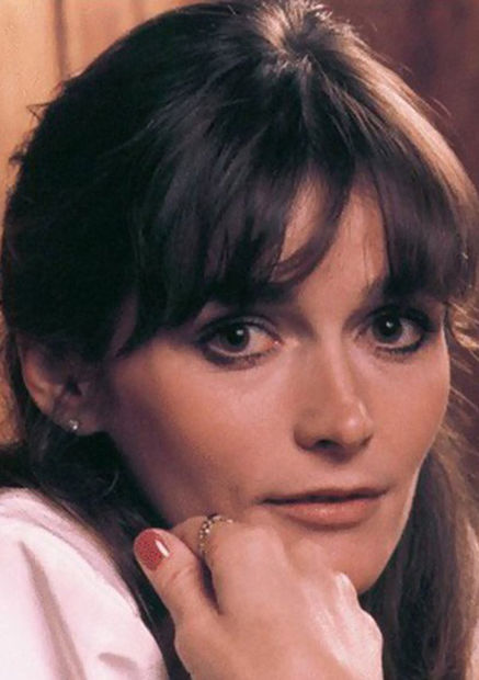 CAL Head 36 four column story Chamber Music Plus stars Kidder on Sunday    