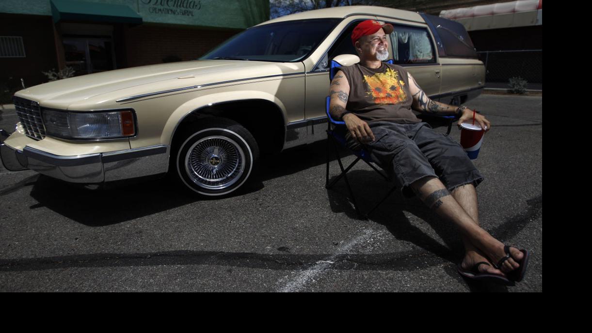 Neto's Tucson: Low-rider Caddie hearse draws attention