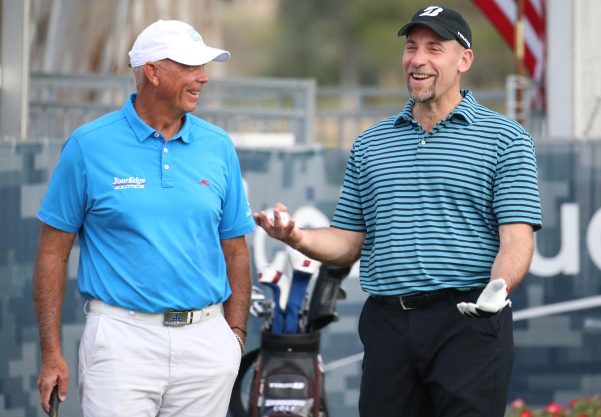 Braves legend John Smoltz's perfect response comparing pitching to golf 