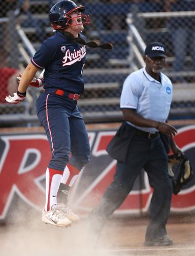 University of Arizona vs Baylor Super Regional Game 2