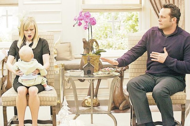 'Four Christmases' finds humor in holiday stress  