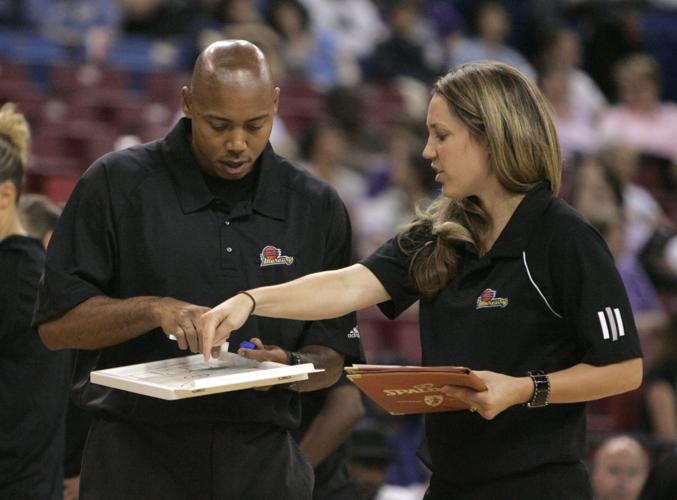 Mercury Monarchs Basketball