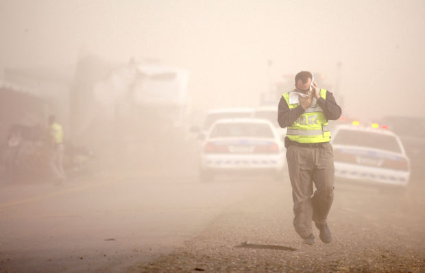 Dust-plagued stretch of Interstate 10