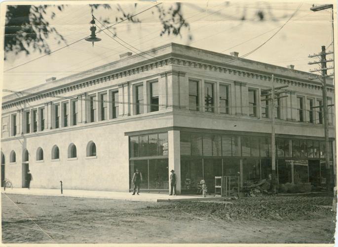 Chicago Music Store building, 1906