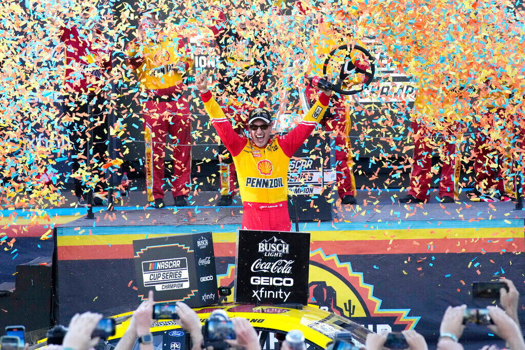 NASCAR Phoenix Auto Racing