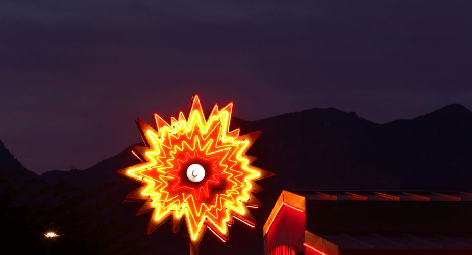 Lucky Wishbone, 10 N. Swan Road