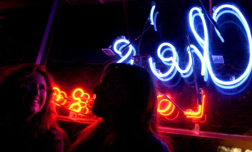 Che’s Lounge, 350 N. Fourth Ave.