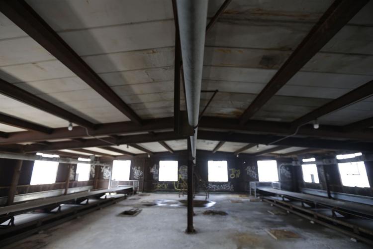 1007711572 silo city kirkham 0145