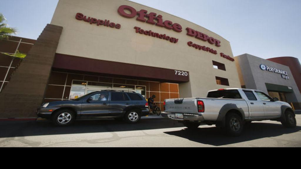 Office Depot closing store at Broadway and Kolb