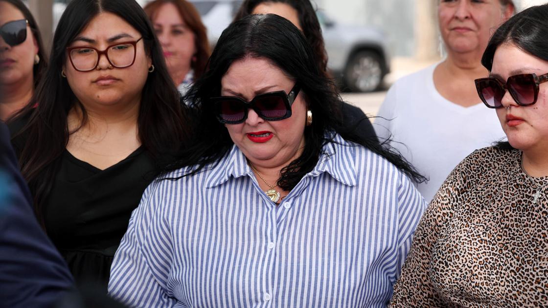 Photos: Advocates voice support for Tucson DACA recipient detained by ICE