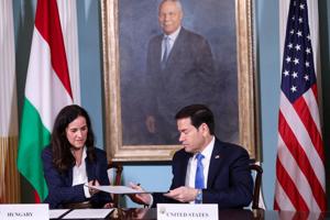 Hungary to stick with nuclear cooperation deal with US