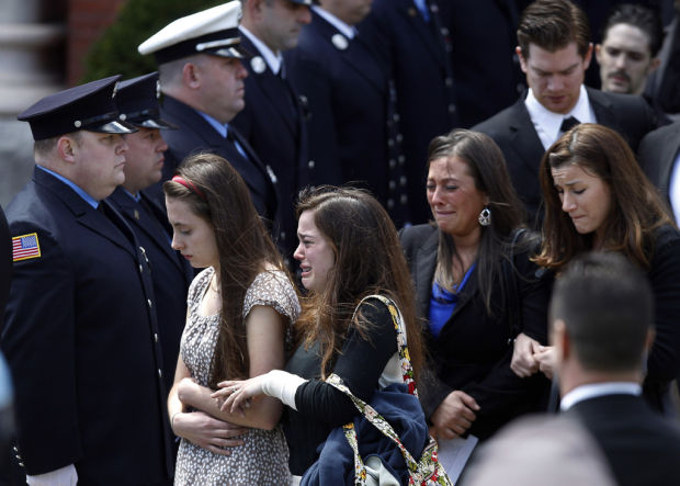 Investigators: Boston bombers acted alone    