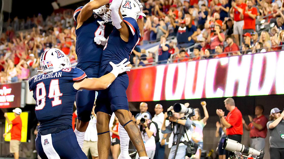 Jayden de Laura ties UA record with six TD passes as Arizona crushes Colorado
