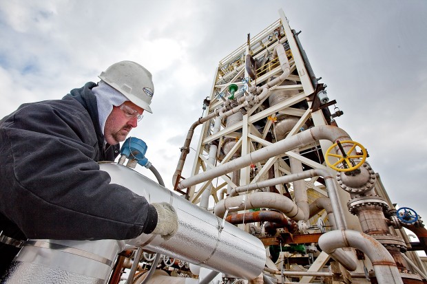 Natural-gas-drilling rush strives for wastewater fix