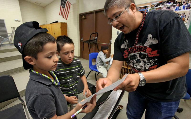 Sunnyside mariachi program