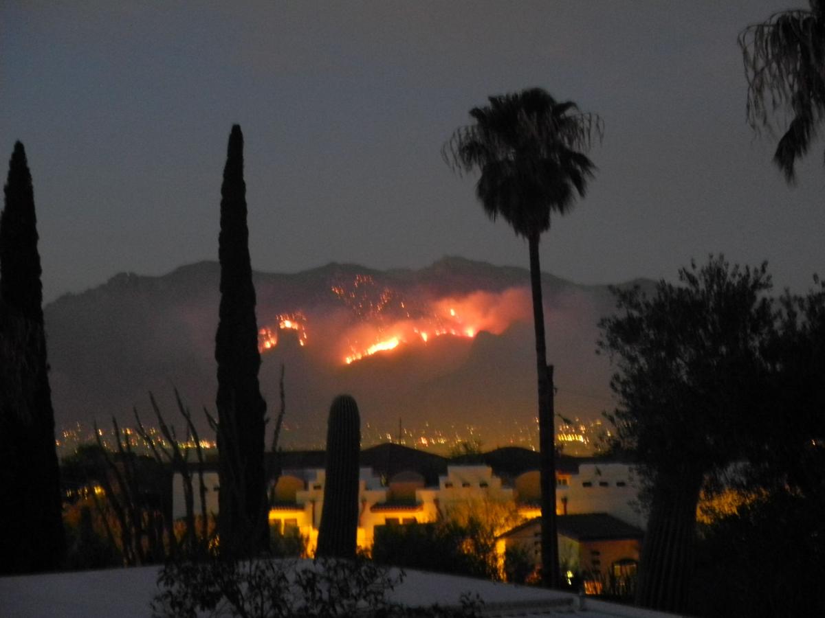 30 stunning reader photos of fire above Tucson
