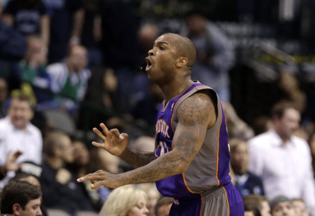 NBA: Suns end losing skid, keep Mavs from playoffs    
