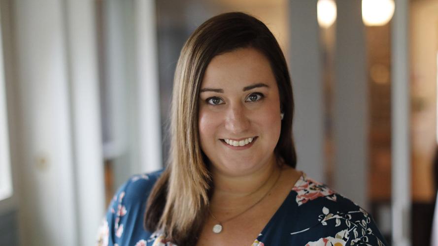 Jennifer Aruntunjan PORTRAIT