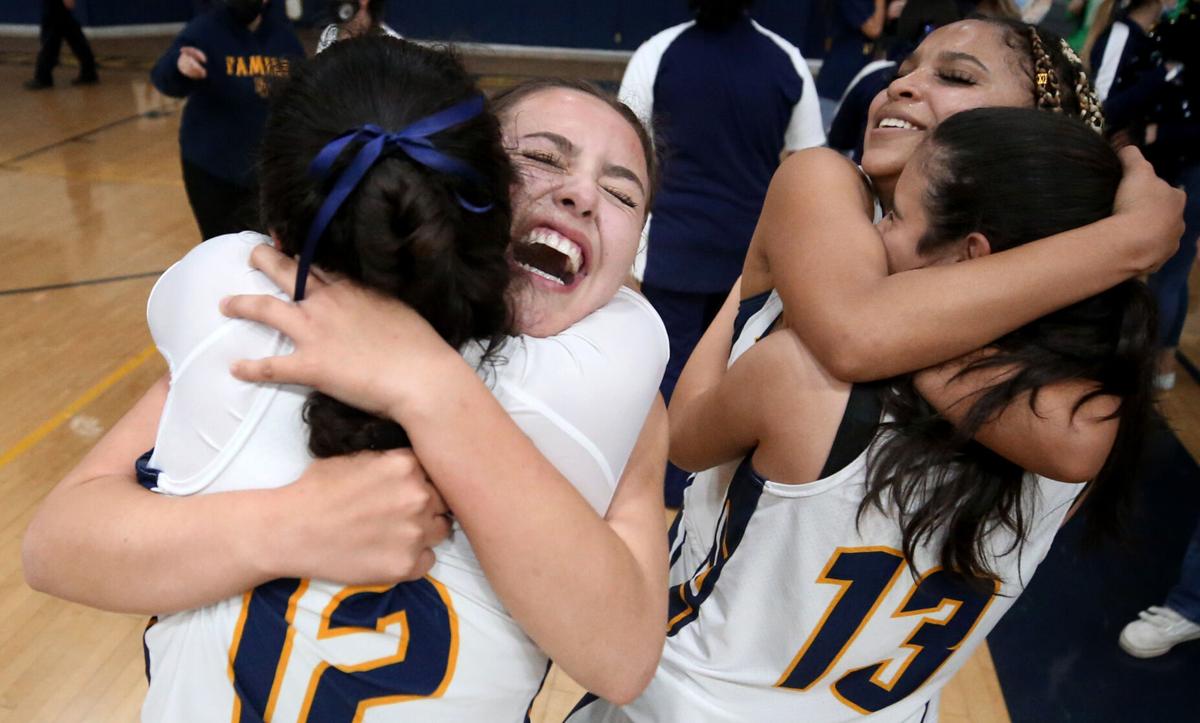 022522-tuc-spt-hsplayoffs-p1