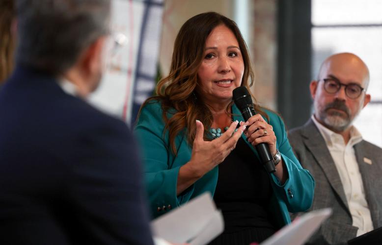 Tucson leaders discuss economy