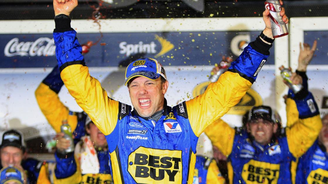 2-time Daytona 500 winner Kenseth inducted into Hall of Fame
