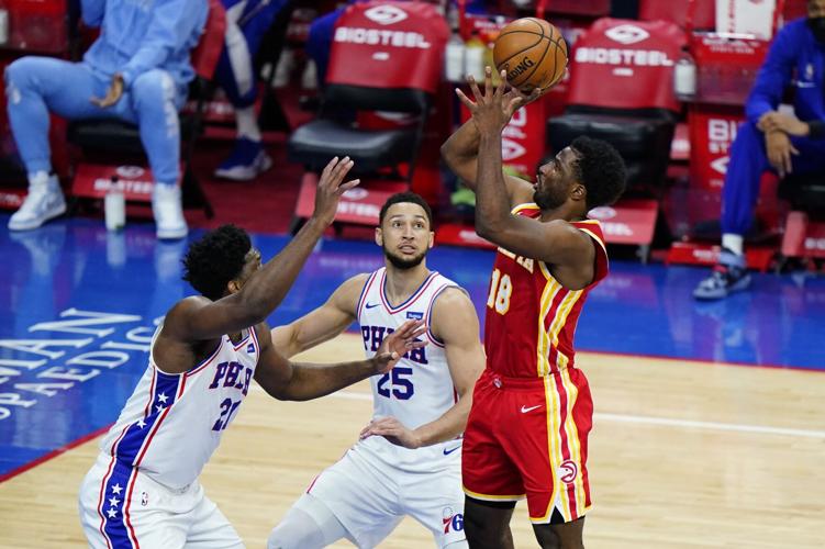 Hawks 76ers Basketball