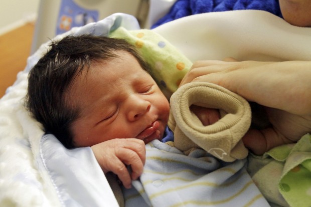 Mom rings in 2011 with birth of boy at St. Joseph's Hospital   