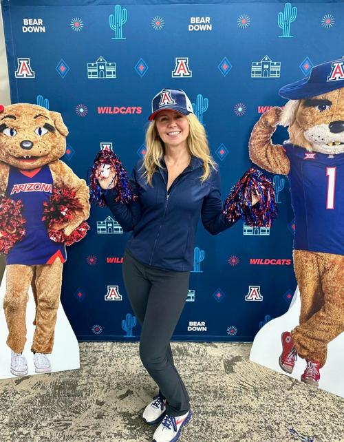 Wildcat fans takeover a Southwest flight to Indy for the Final Four