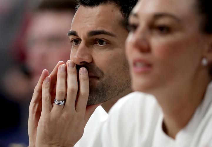 010222-tuc-spt-hansentop100col-p2