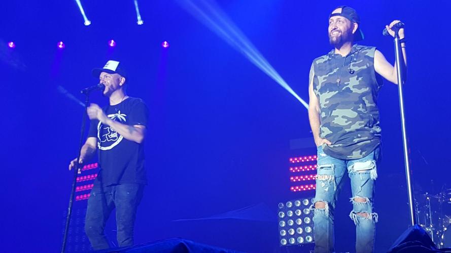 LoCash on the Main Stage