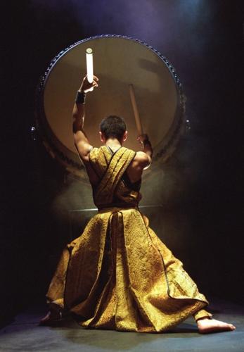Yamato drummers strike amazing tone   