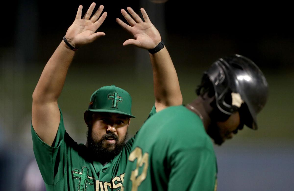 Tucson Saguaros baseball hopefuls follow Pecos League dreams