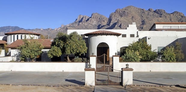 Neighbors: 'Villa of love' angers area residents   