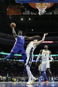 Video: Top pick Markelle Fultz scores 10 points in return for 76ers