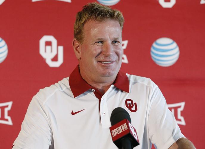 Mike Stoops (copy)