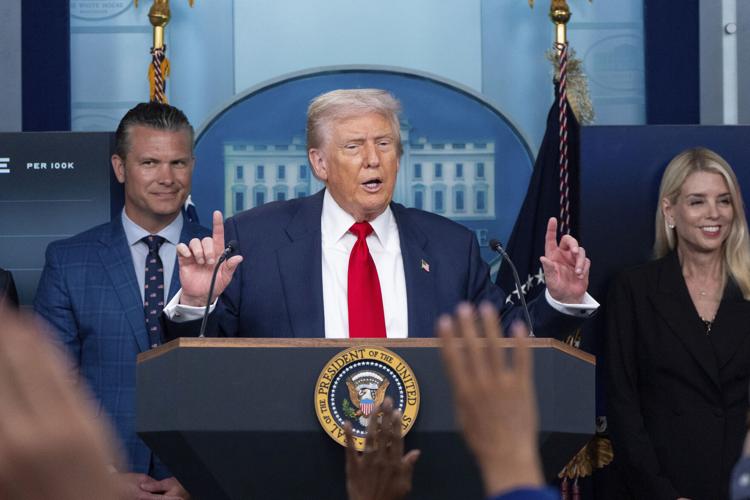 US Trump DC Takeover Race