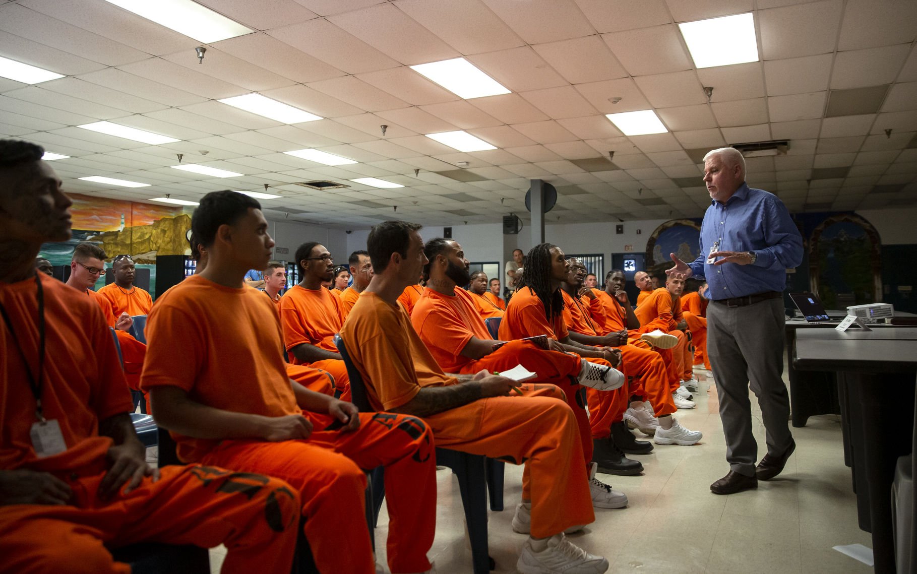 Photos: Professors Lecture To Inmates In Tucson Prisons Under Prison ...