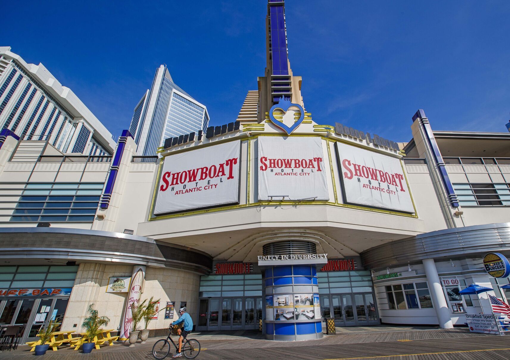 How Showboat went from closed casino to car shows boxing esports