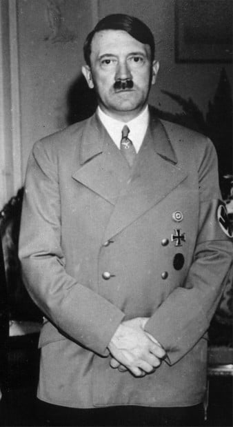 New glimpse at Hitler's daily routine   
