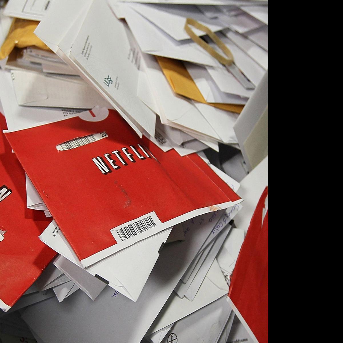 Why 2 7 Million Americans Still Get Netflix Dvds In The Mail Movies Tucson Com