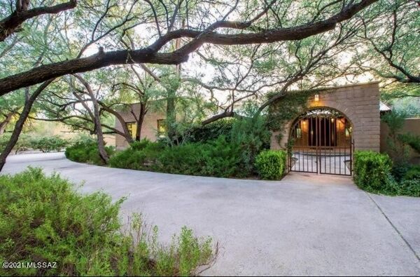 4 Bedroom Home in Tucson - $934,000