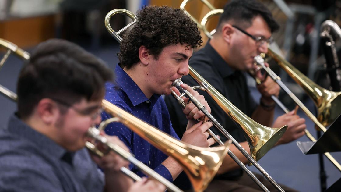 Tucson teen to debut jazz big band at Century Club
