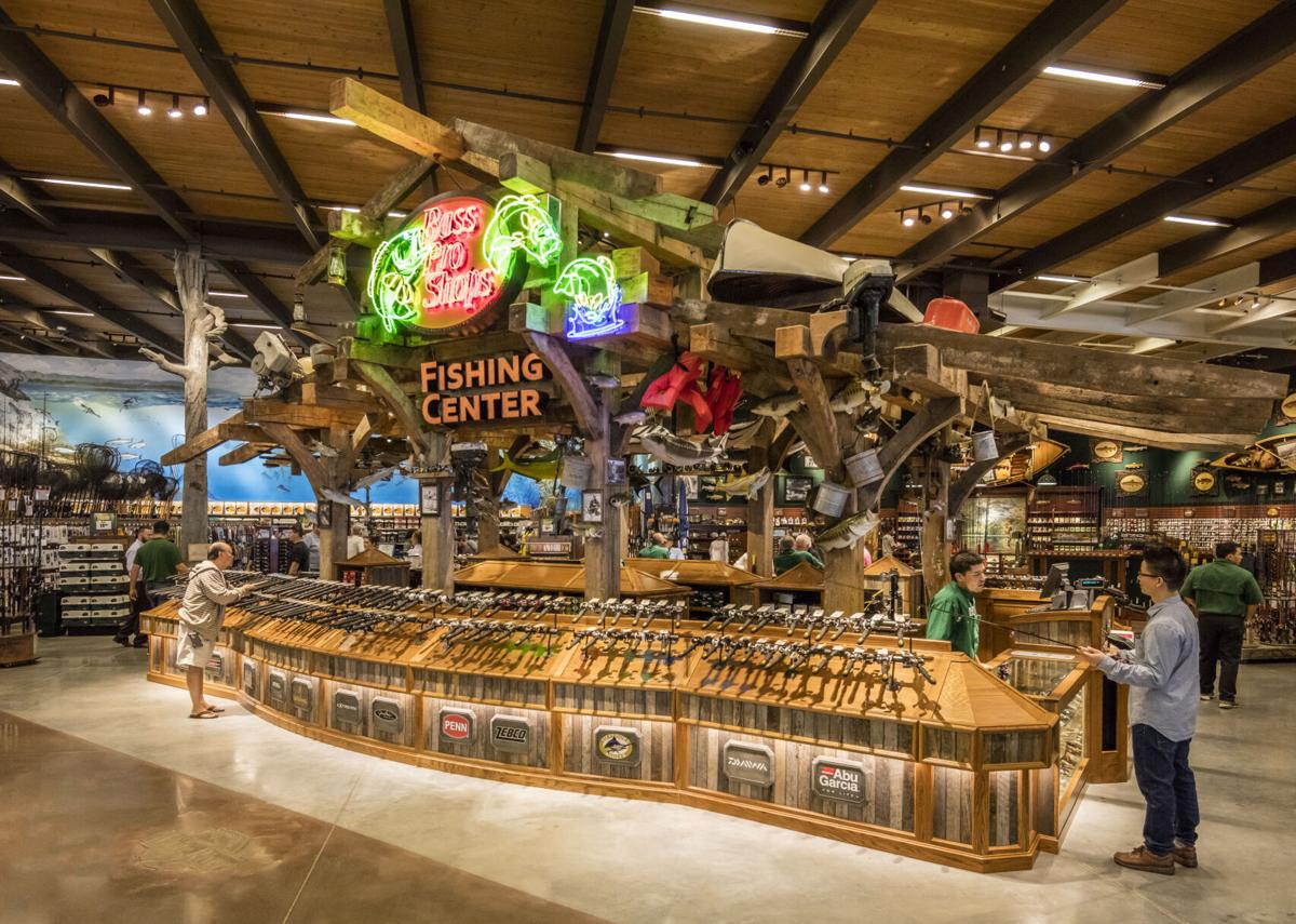 Bass Pro Shops to open Outdoor World store in Tucson