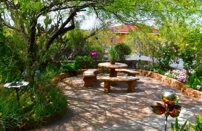 Dickens patio home garden tour