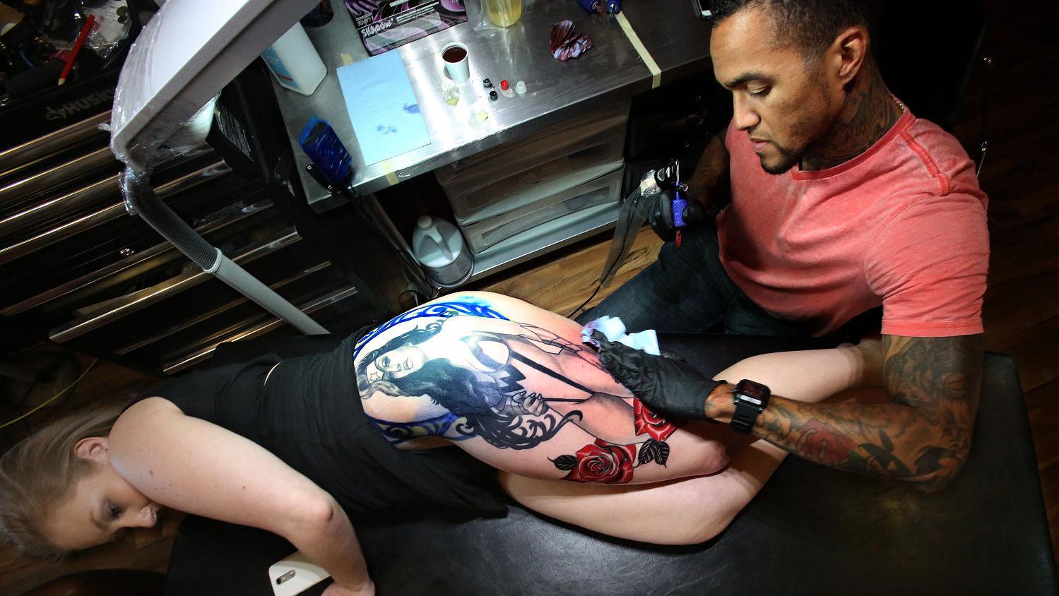 Get Tucson S Ink Master Booked Up After Tv Show Win Local News For iPhone Wallpaper Tucson S Ink Master Booked Up After Tv Show Win Local News For iPhone Free