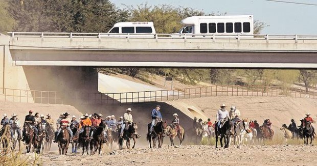 Neto's Tucson by Ernesto Portillo Jr. : Horseback pilgrims find sense of mission  